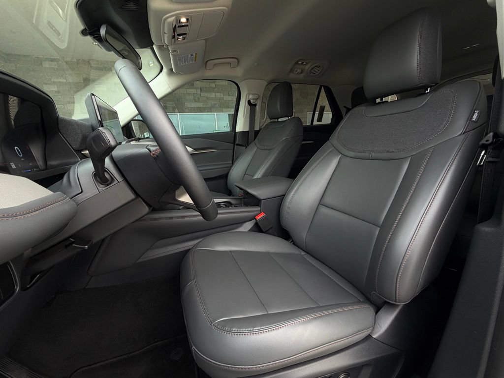 New 2026 Ford Explorer Active w/ Active Comfort Package RWD image 6