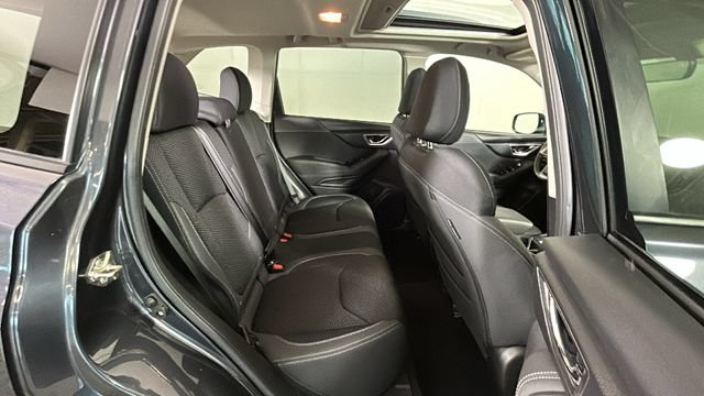 Used 2019 Subaru Forester Premium AWD/4WD image 30