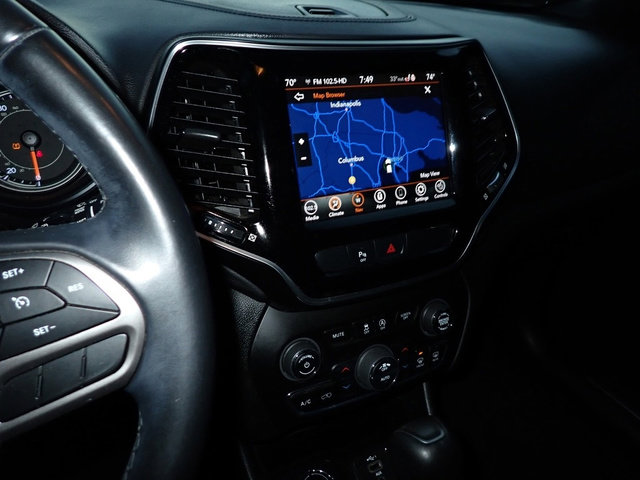 Used 2019 Jeep Cherokee High Altitude image 31