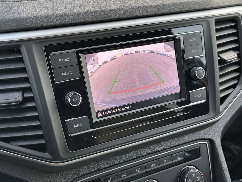 Certified 2023 Volkswagen Atlas Cross Sport SE image 27