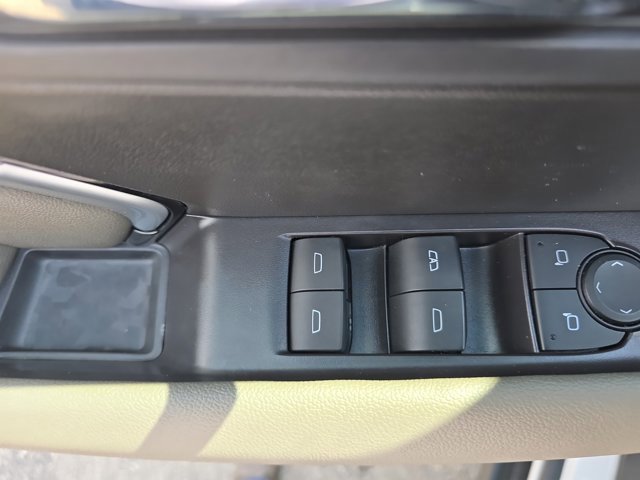 Used 2024 Chevrolet Colorado ZR2 w/ ZR2 Convenience Package III image 22