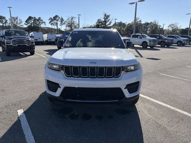 New 2025 Jeep Grand Cherokee Laredo X image 8
