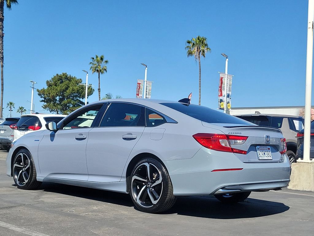 Used 2022 Honda Accord Sport image 2