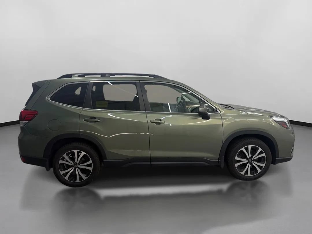 Used 2019 Subaru Forester Limited AWD/4WD image 11