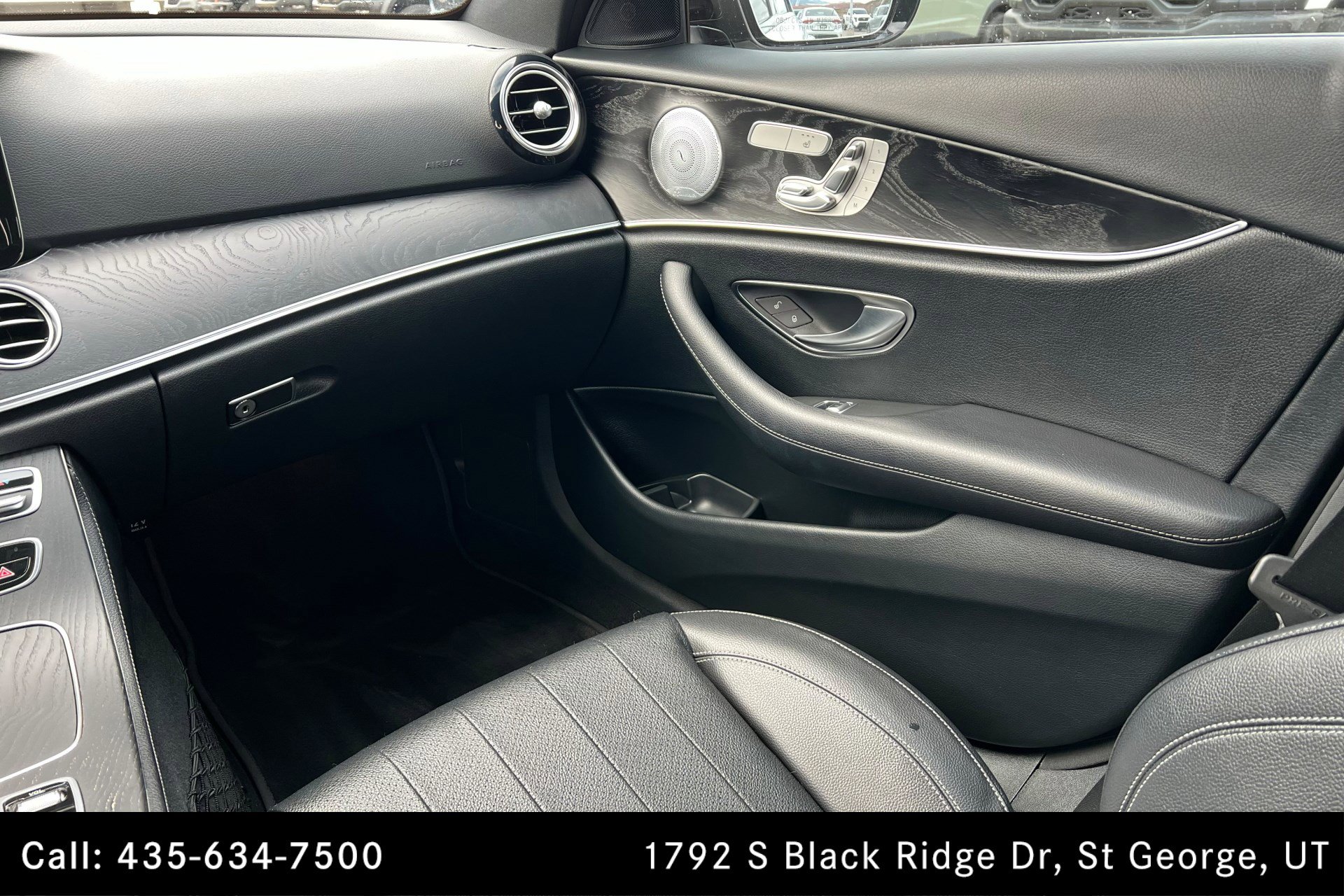 Used 2019 Mercedes-Benz E 300 w/ Premium 1 Package image 10