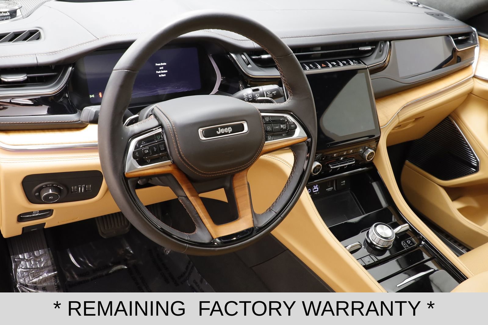 Used 2023 Jeep Grand Cherokee L Summit image 9