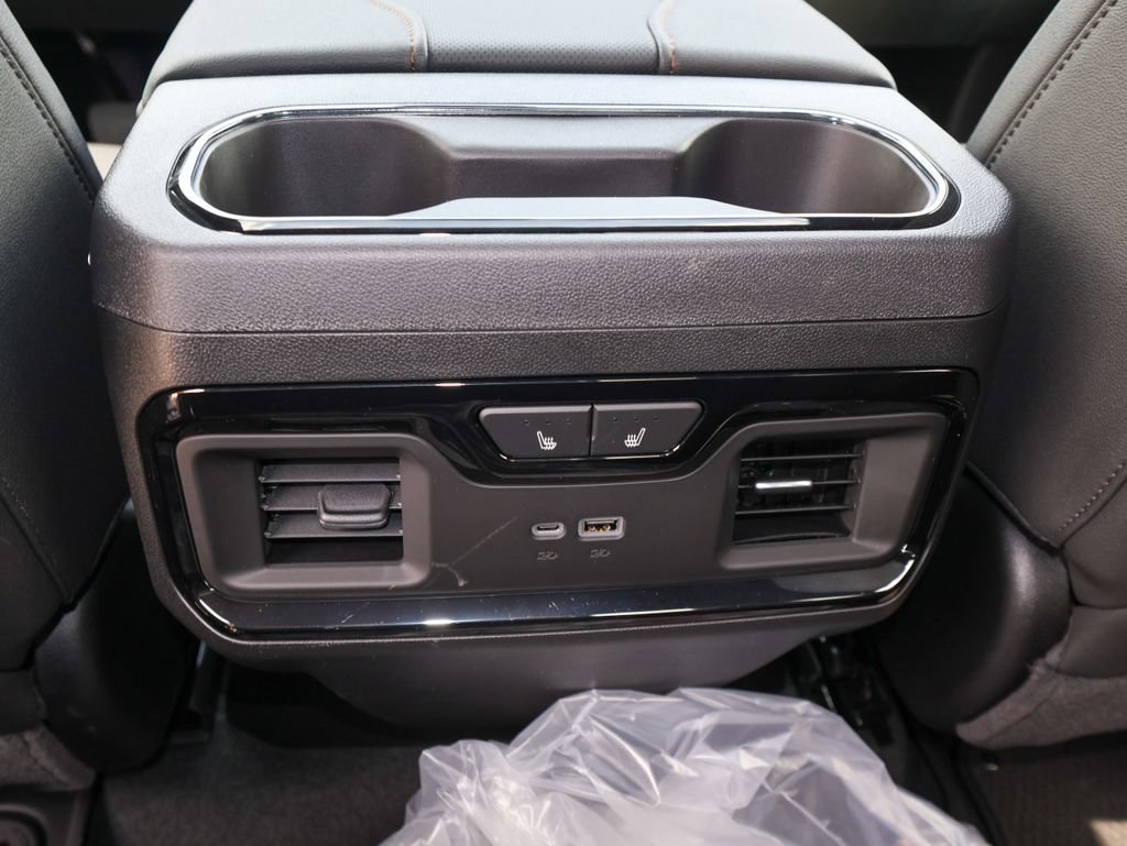New 2026 GMC Sierra 2500 AT4 w/ AT4 Premium Plus Package AWD/4WD image 12