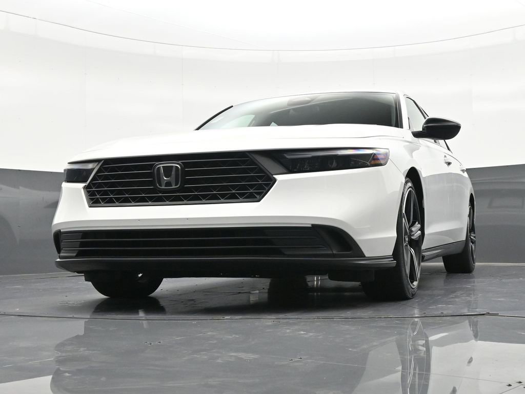 Used 2023 Honda Accord Sport image 32