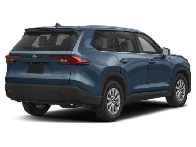 New 2026 Toyota Grand Highlander AWD image 2