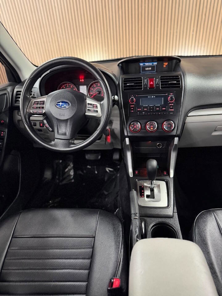 Used 2014 Subaru Forester 2.5i Premium w/ Popular Package #1 AWD/4WD image 18