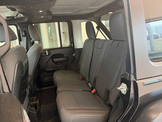 Used 2024 Jeep Wrangler Unlimited Rubicon image 24