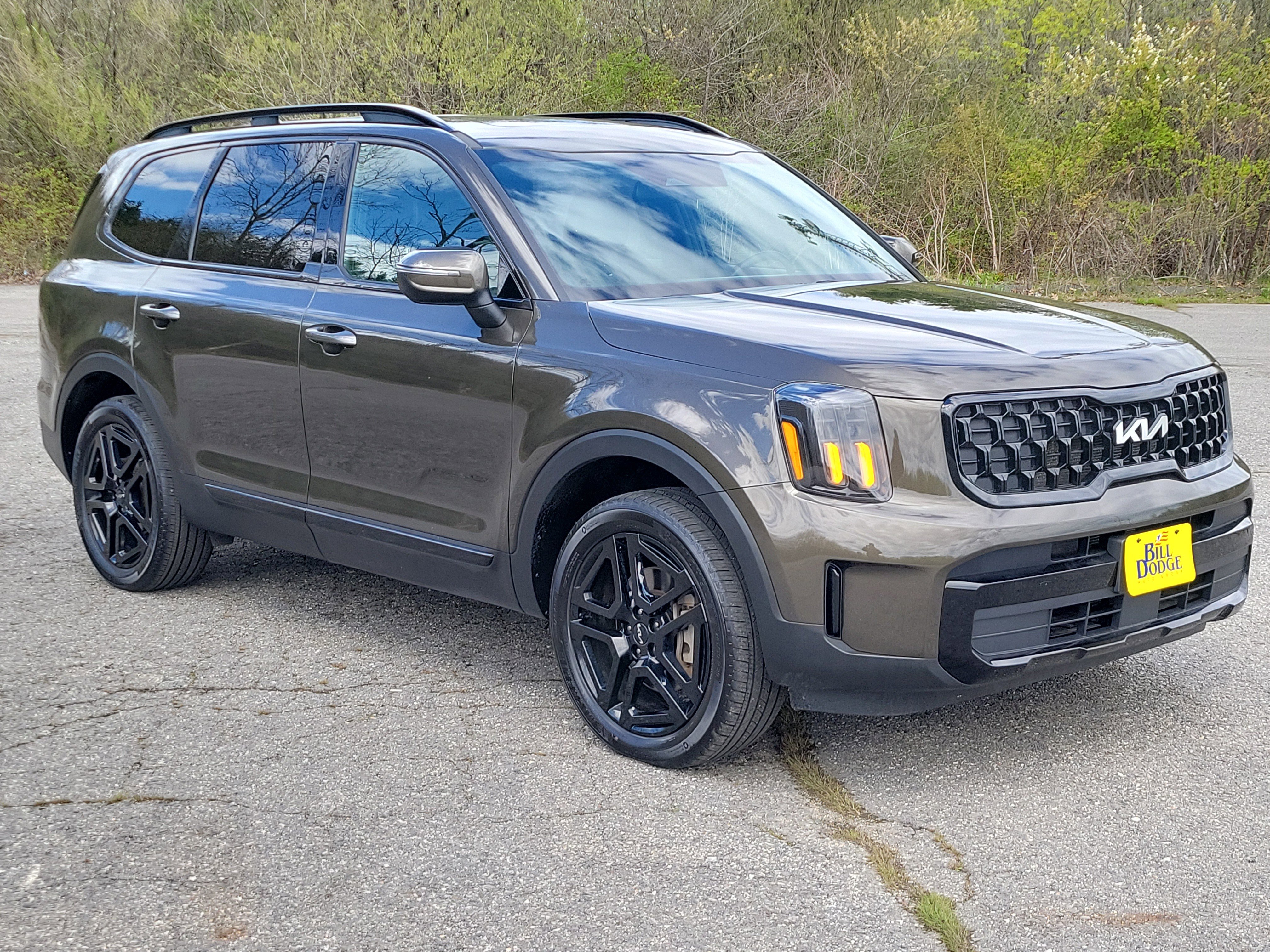 Used 2024 Kia Telluride EX X-Line AWD/4WD image 3