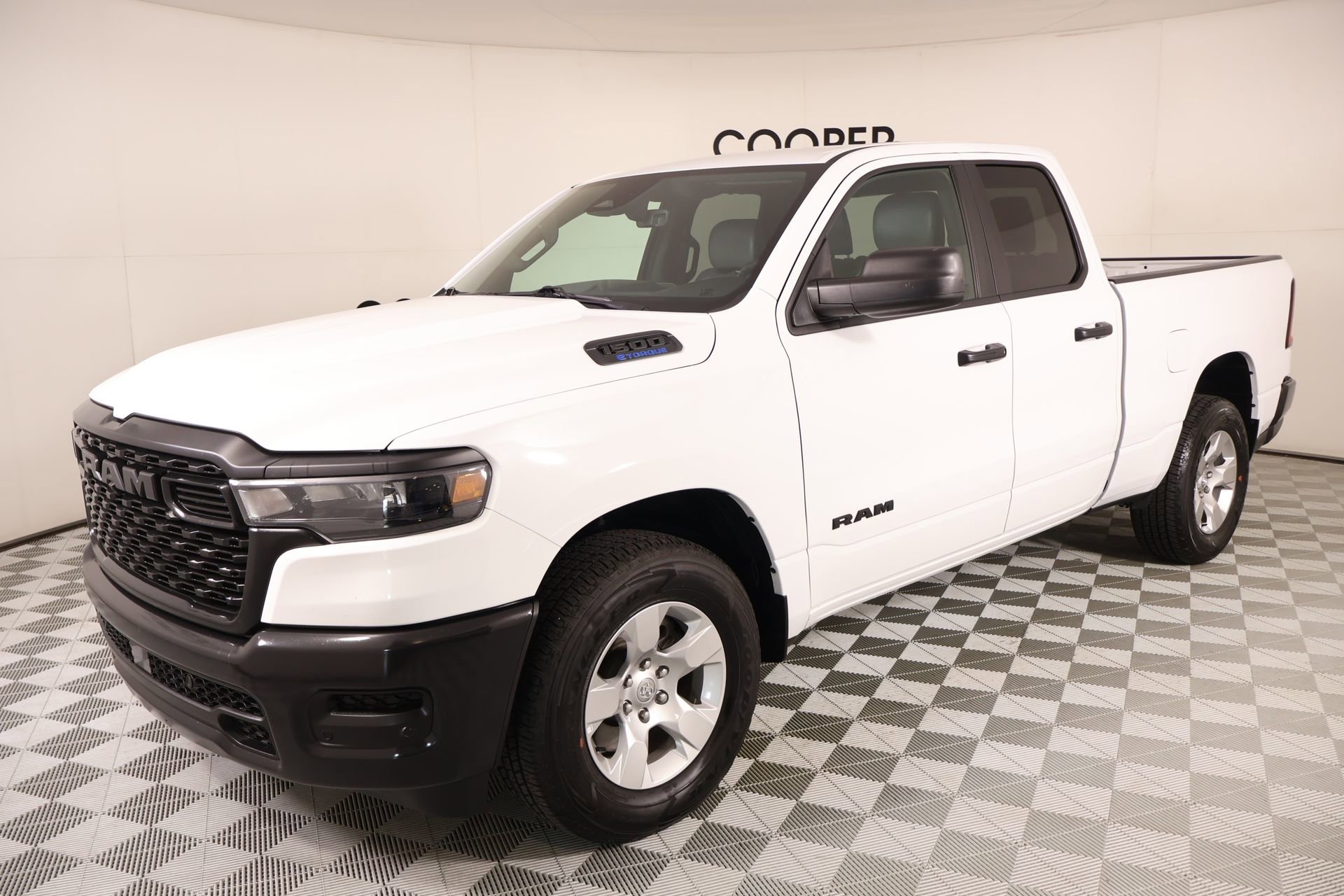 Used 2025 RAM 1500 Tradesman image 9
