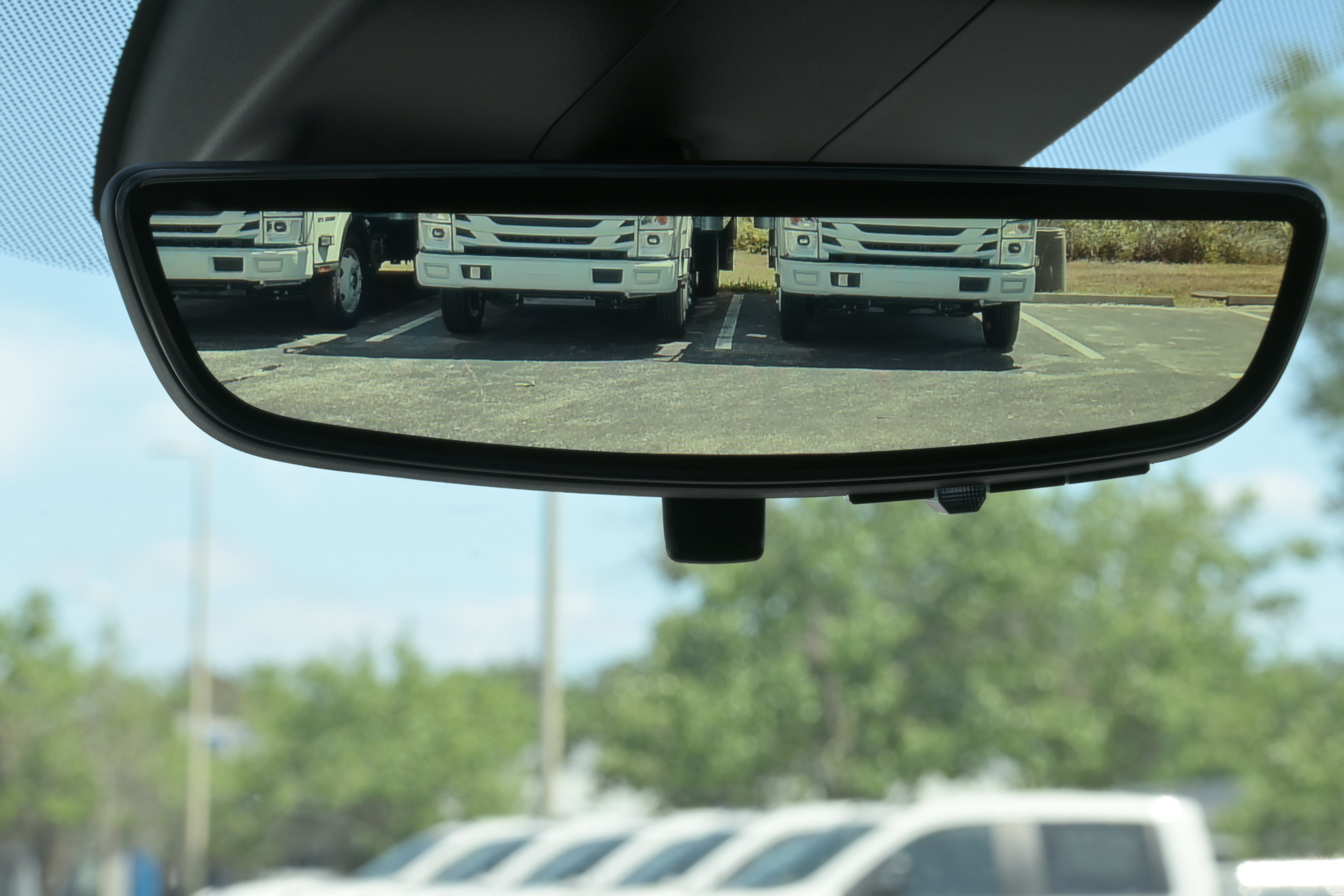 New 2026 Chevrolet Suburban Premier AWD/4WD image 34
