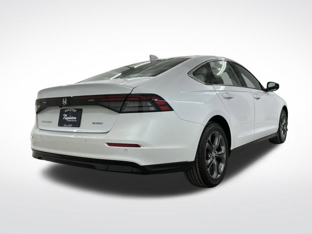 Used 2023 Honda Accord EX-L image 3