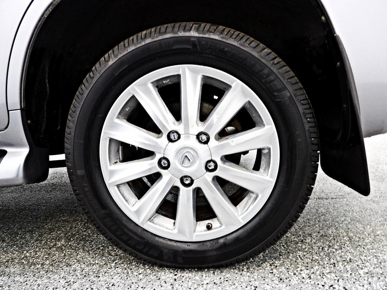 Used 2008 Lexus LX 570 4WD image 25