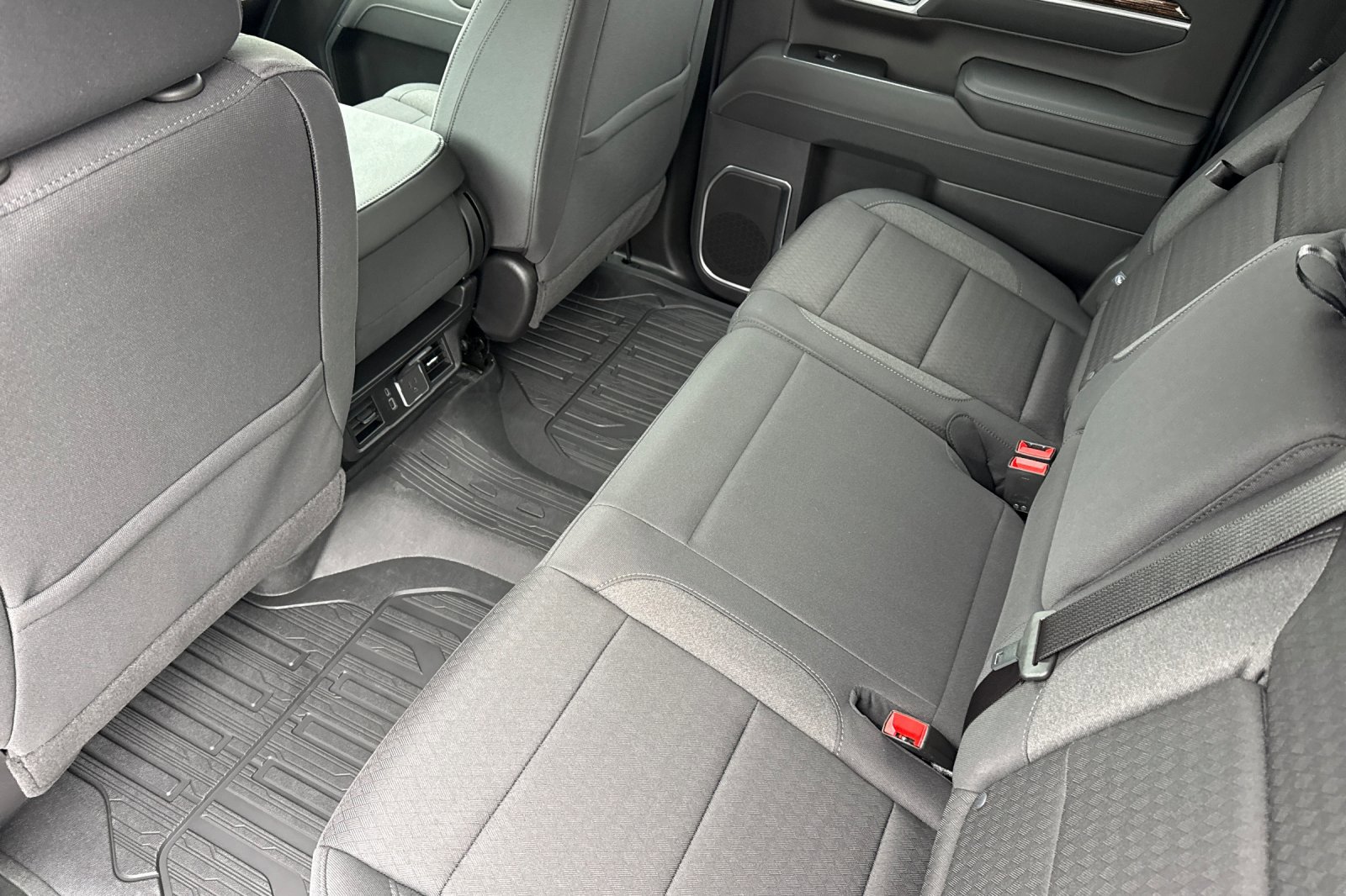 New 2026 GMC Sierra 1500 Elevation w/ Elevation Select Package image 13