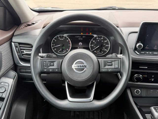 Used 2021 Nissan Rogue S image 33