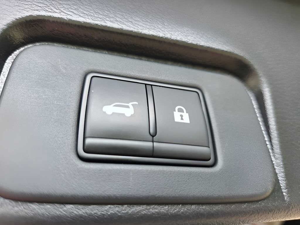 Used 2023 Nissan Rogue SL w/ SL Premium Package AWD/4WD image 7