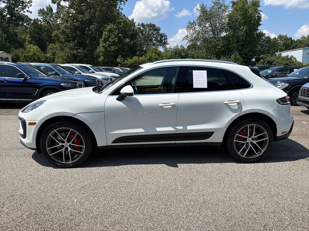 Used 2022 Porsche Macan S AWD/4WD image 4