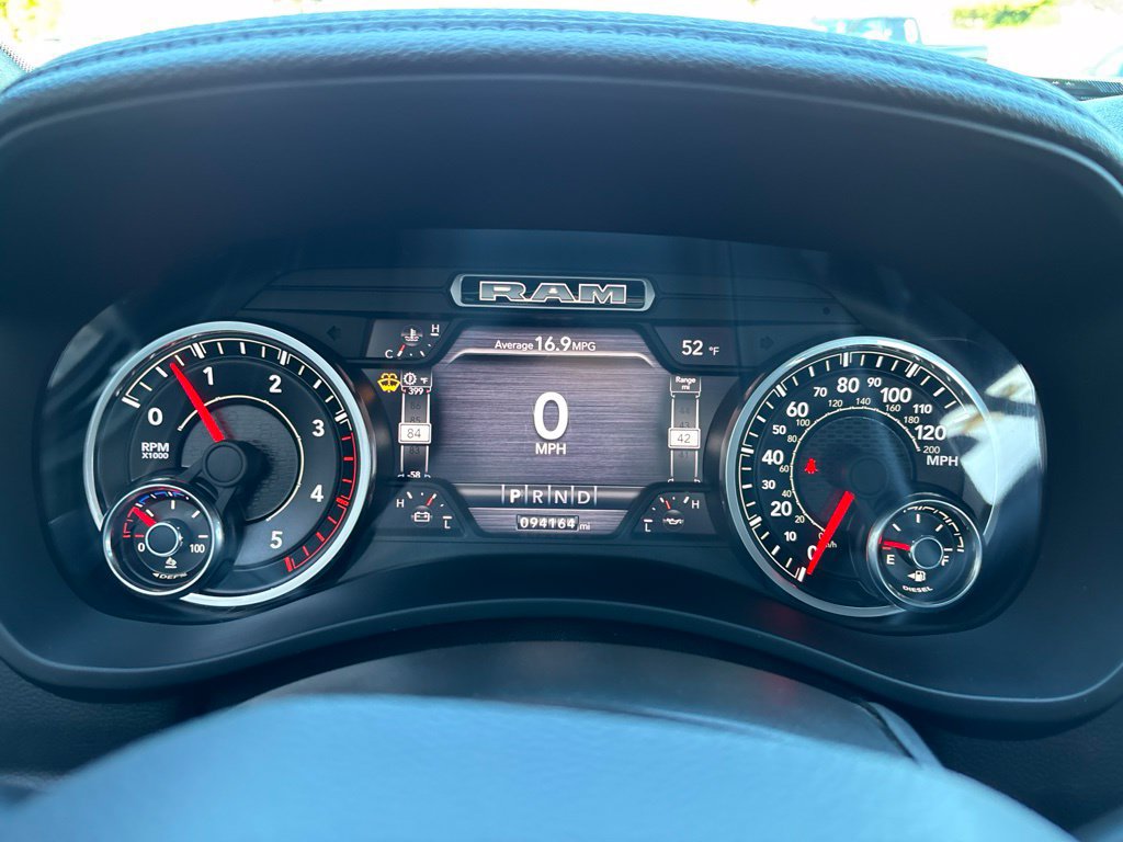 Used 2021 RAM 2500 Laramie AWD/4WD image 44