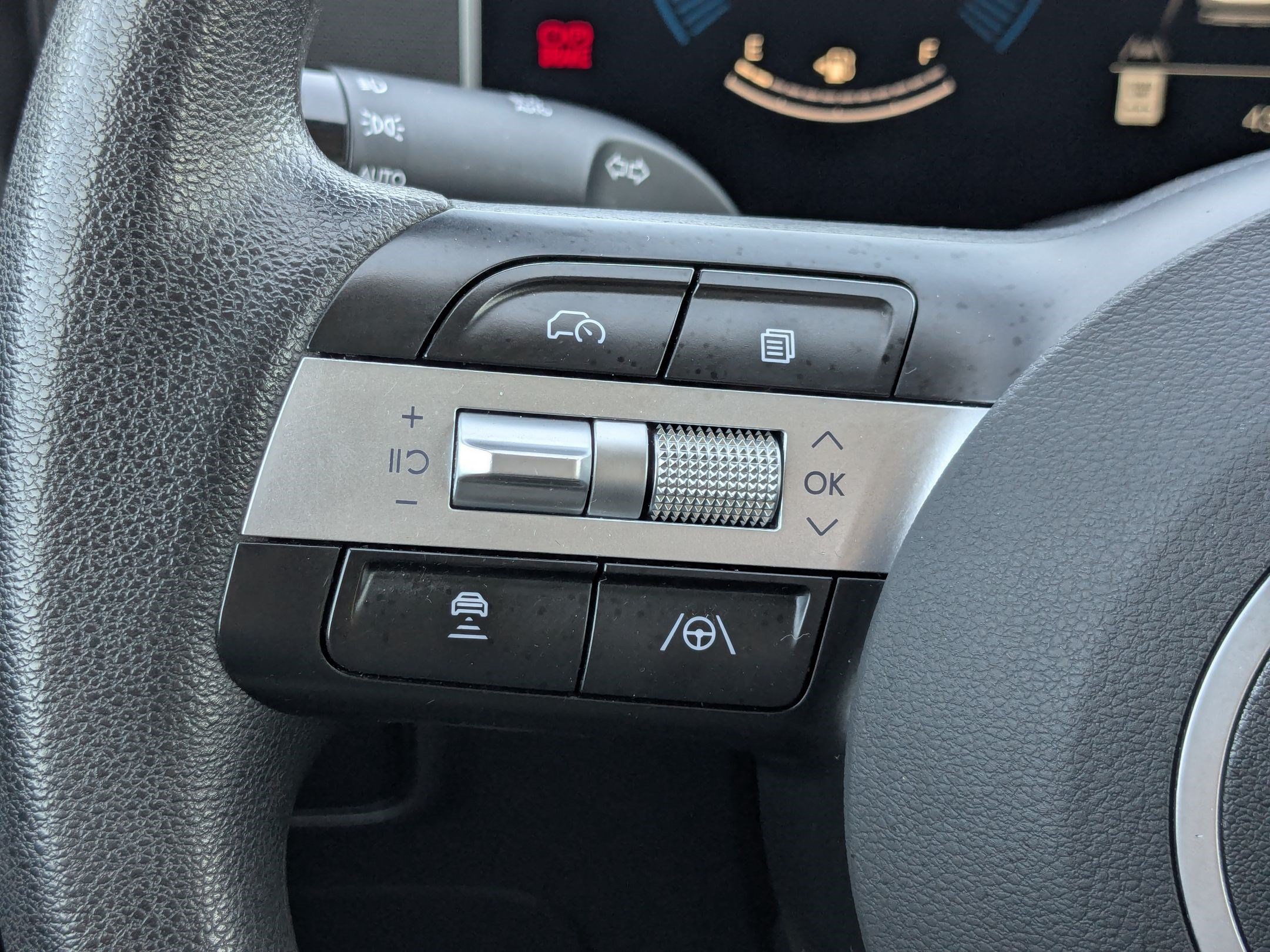 Certified 2025 Hyundai Tucson SEL AWD/4WD image 20