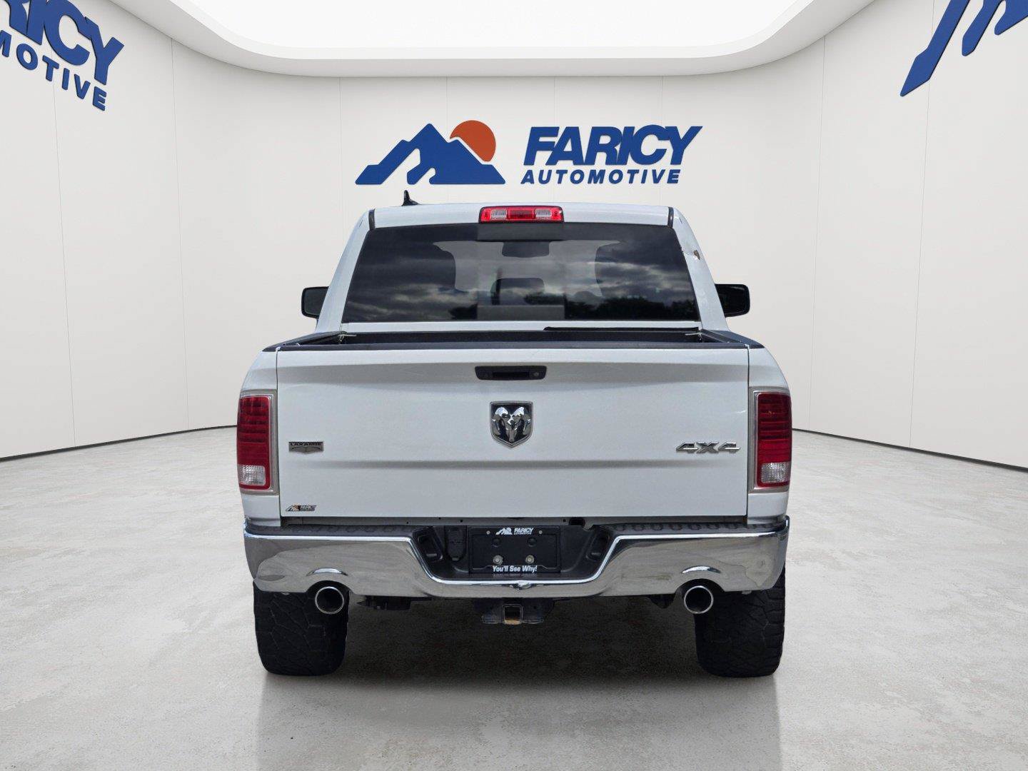 Used 2016 RAM 1500 Laramie w/ Convenience Group AWD/4WD image 6