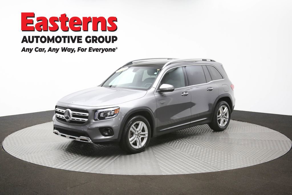 Used 2021 Mercedes-Benz GLB 250 4MATIC w/ Premium Package image 56