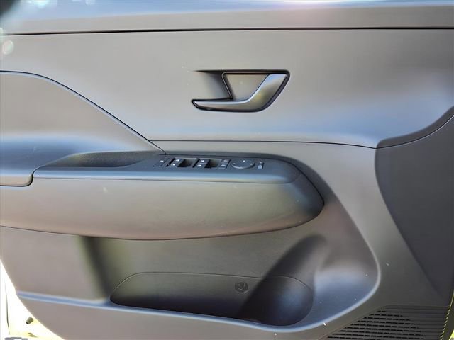 Used 2024 Hyundai Kona SEL AWD/4WD image 13