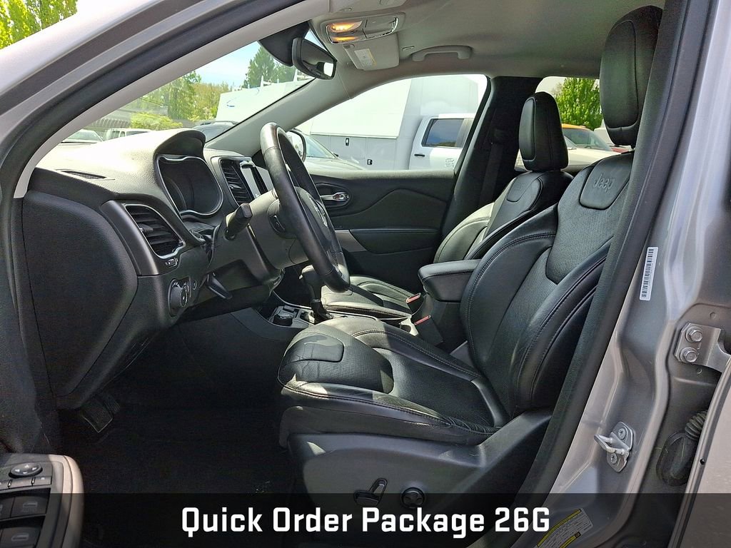 Used 2019 Jeep Cherokee Limited AWD/4WD image 14