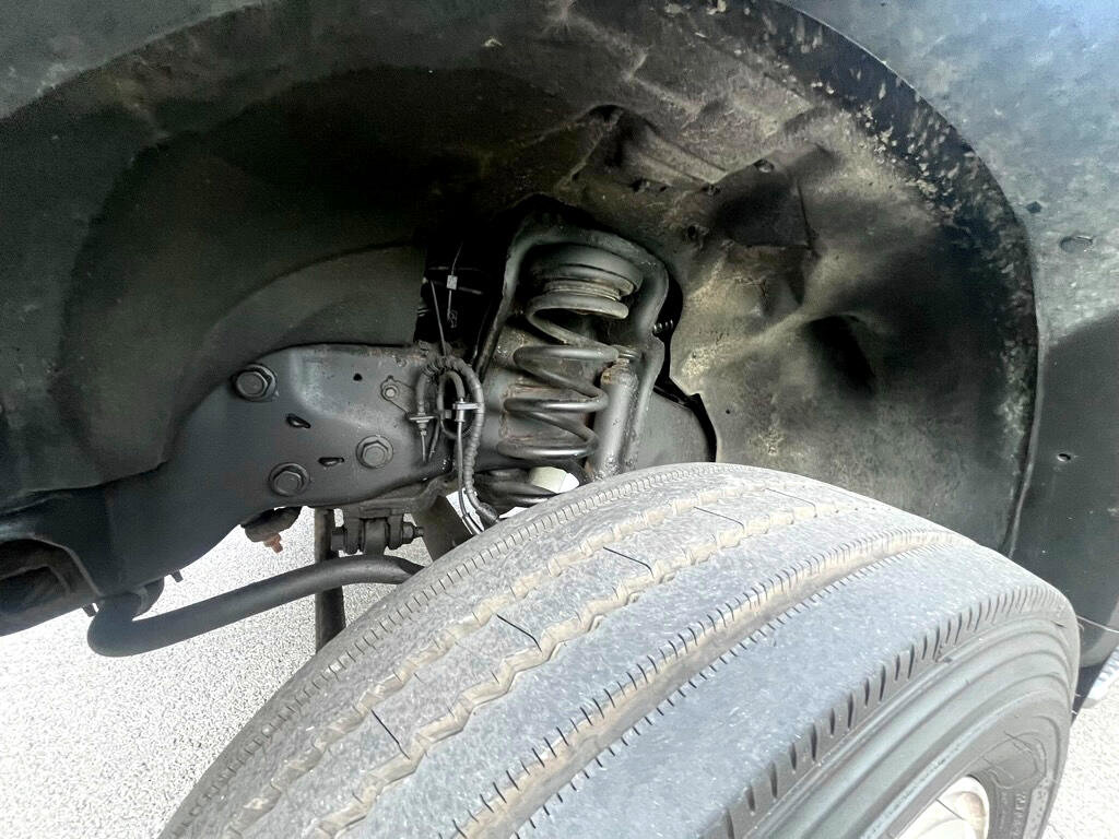 Used 2019 Ford F450 XLT image 13