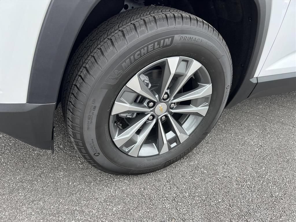 New 2027 Chevrolet Equinox LT AWD/4WD image 19