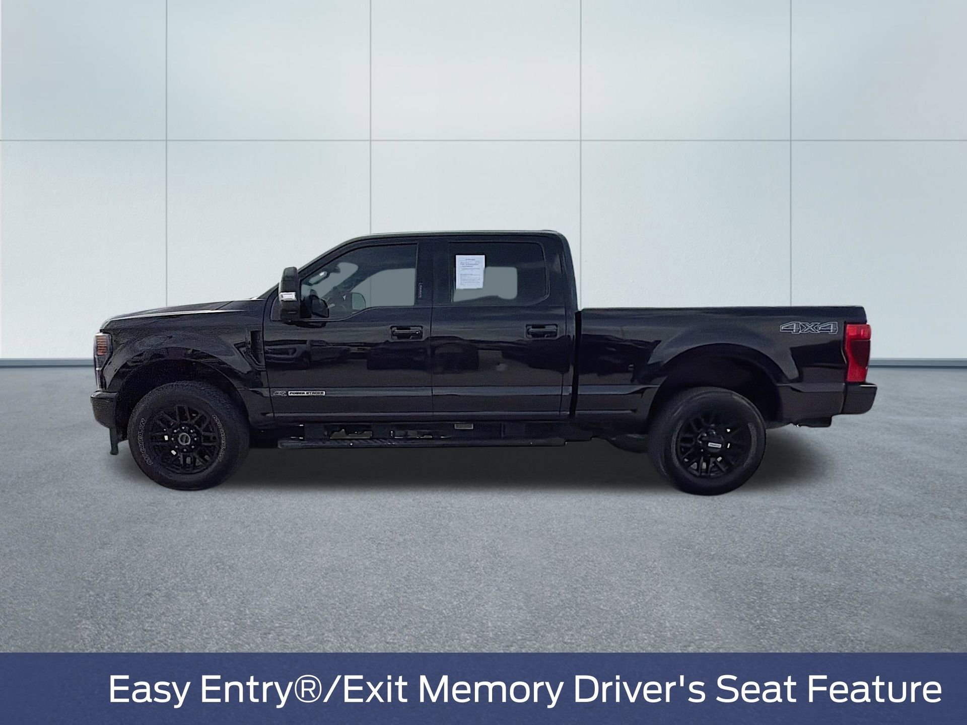 Used 2020 Ford F350 Lariat image 12