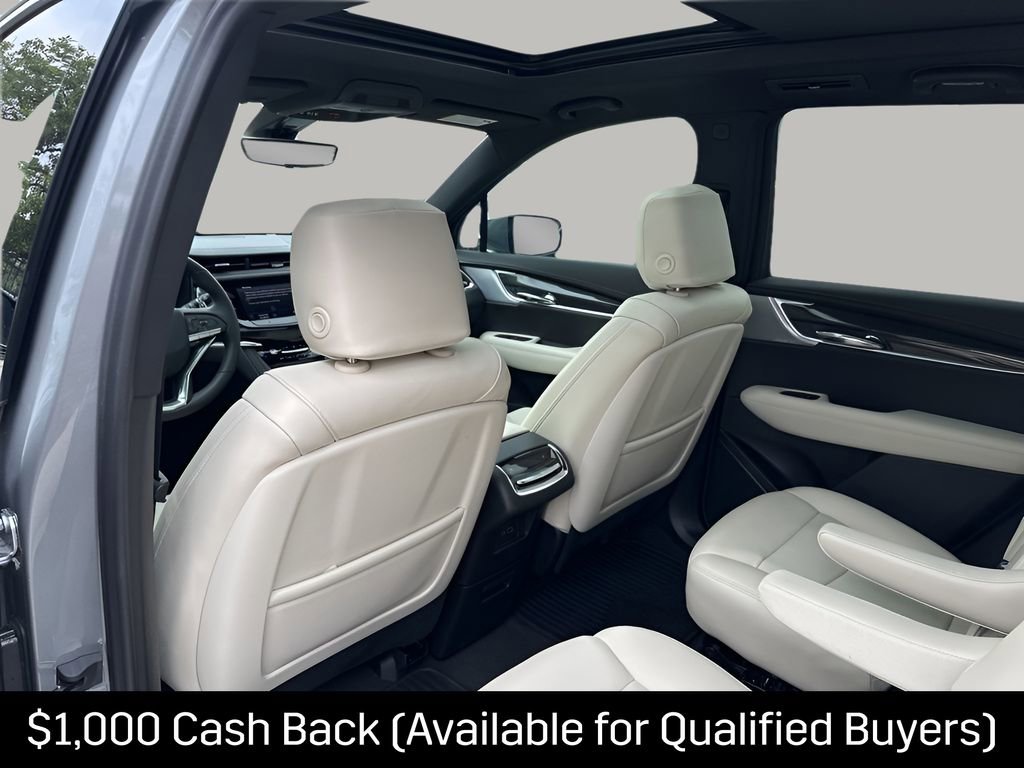 New 2025 Cadillac XT6 Sport w/ Technology Package AWD/4WD image 17