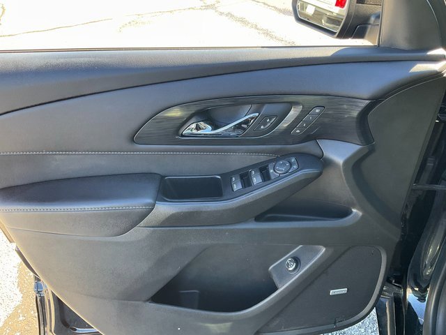 Used 2021 Chevrolet Traverse High Country w/ LPO, Floor Liner Package image 7