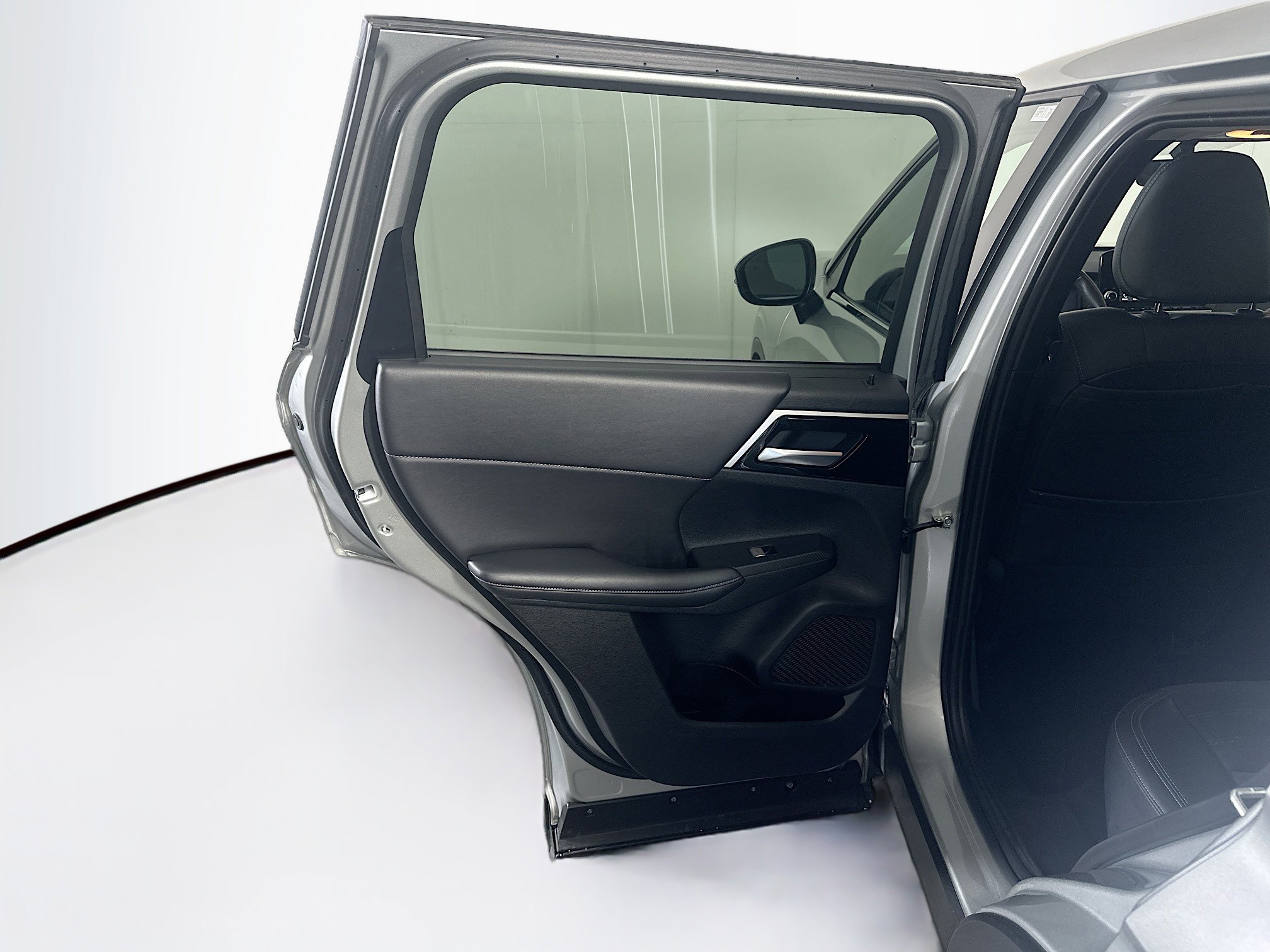Used 2024 Mitsubishi Outlander SE FWD image 27