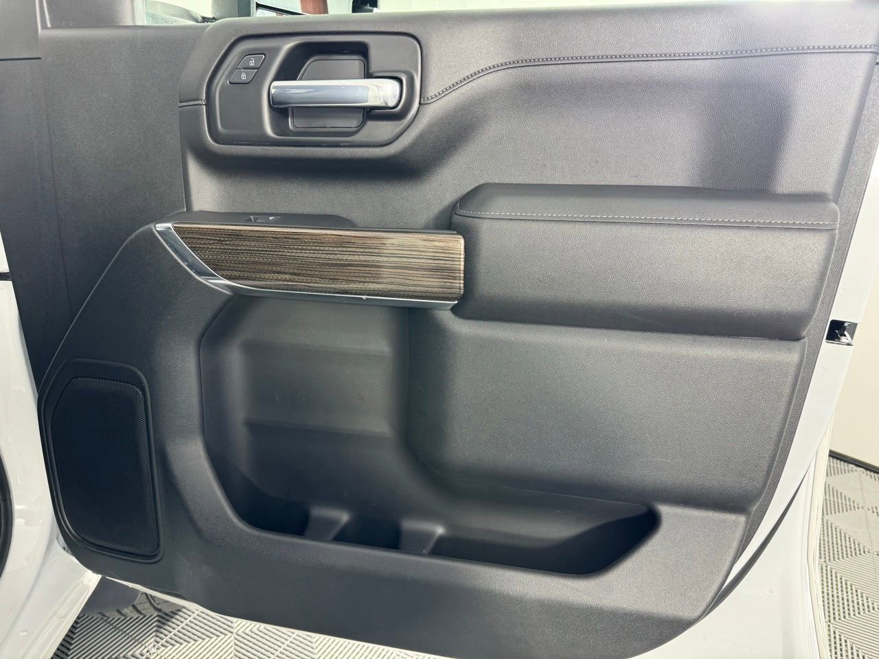 Used 2021 Chevrolet Silverado 2500 LT w/ Fleet Comfort Package image 29