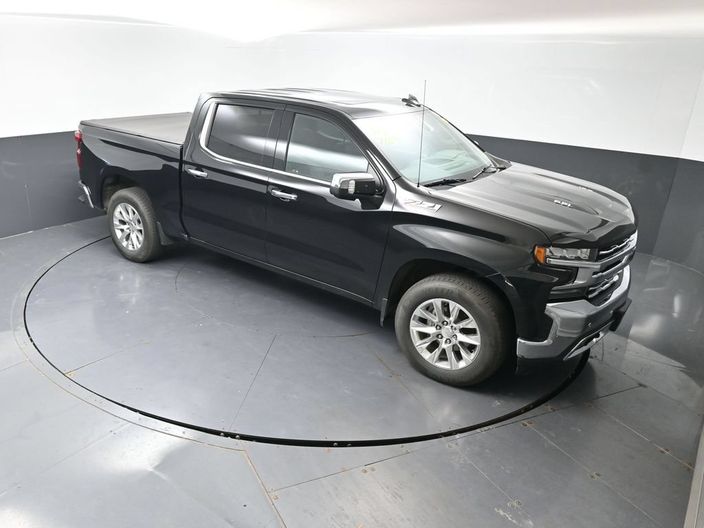 Used 2021 Chevrolet Silverado 1500 LTZ w/ LTZ Premium Package AWD/4WD image 15