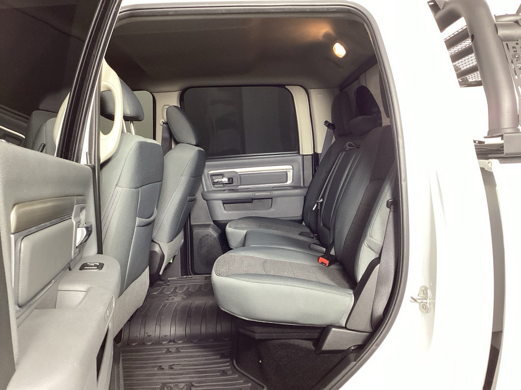Used 2017 RAM 1500 Outdoorsman AWD/4WD image 13