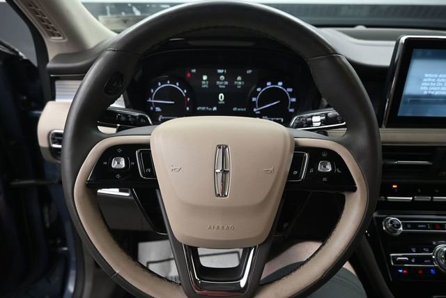Used 2022 Lincoln Corsair AWD w/ Equipment Group 101A image 11