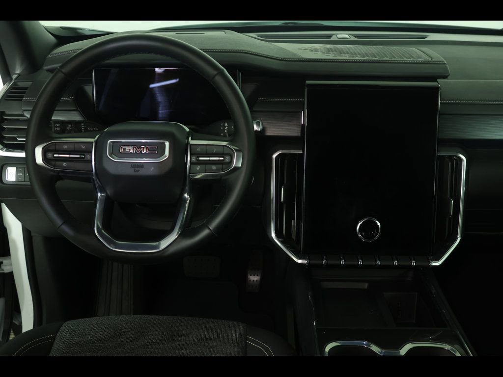 Used 2025 GMC Acadia Elevation image 16