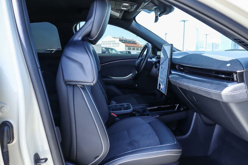 Used 2025 Ford Mustang Mach-E GT AWD/4WD image 15