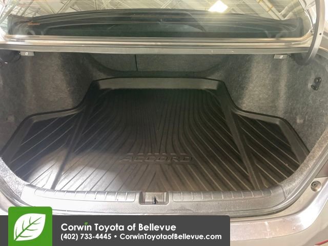 Used 2022 Honda Accord Touring image 29