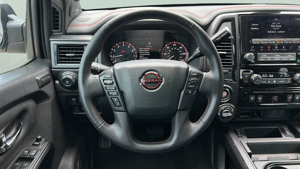 Used 2024 Nissan Titan PRO-4X w/ Pro-4x Convenience Package AWD/4WD image 19