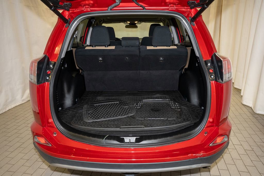 Used 2017 Toyota RAV4 XLE image 6