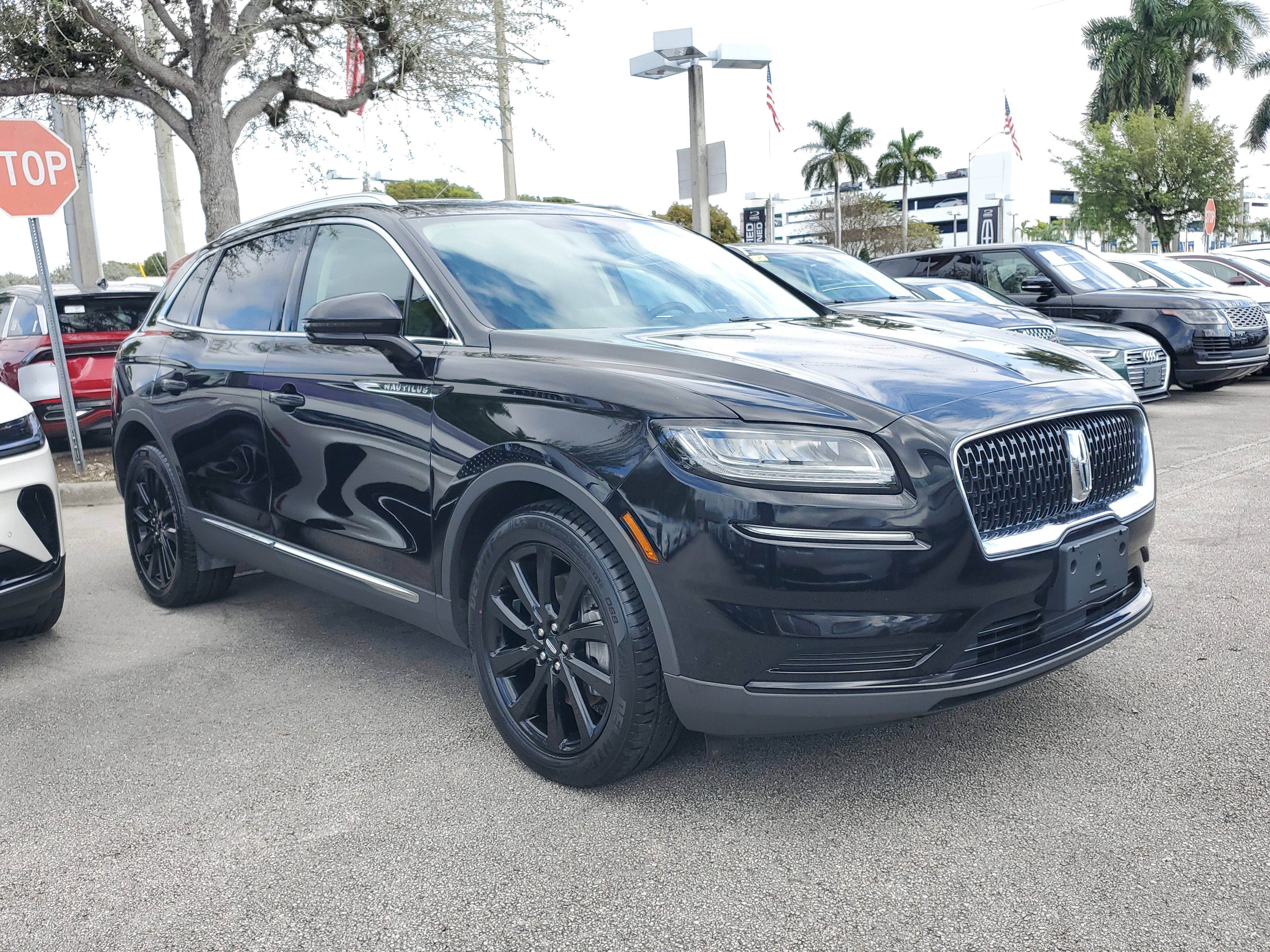 Certified 2023 Lincoln Nautilus Reserve w/ Monochromatic Package image 23