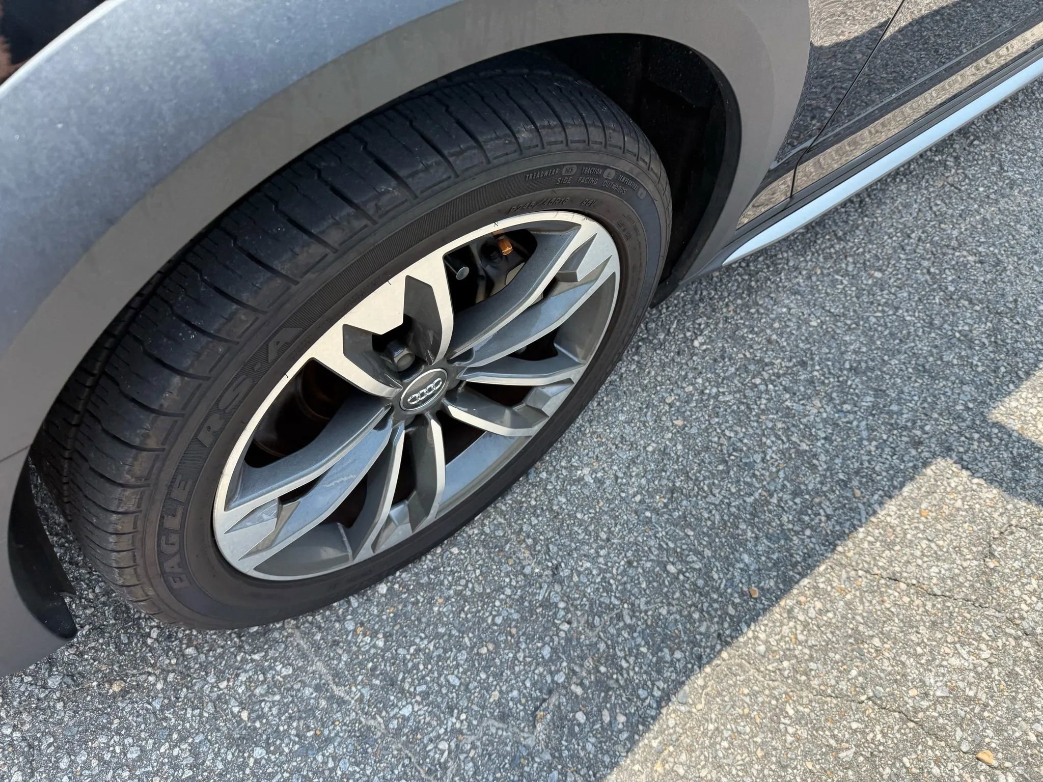 Used 2017 Audi A4 2.0T allroad Premium w/ Convenience Package image 10