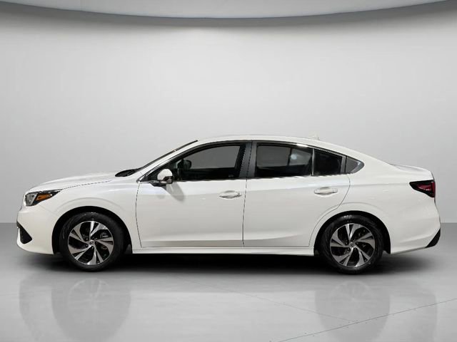 Used 2022 Subaru Legacy Premium AWD/4WD image 7