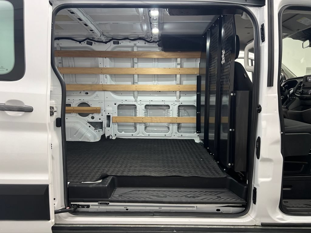Used 2024 Ford Transit 250 Low Roof w/ Exterior Upgrade Package RWD image 26