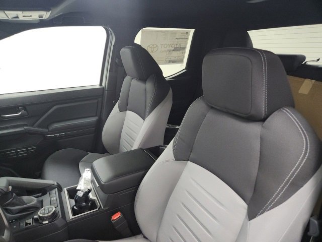 New 2025 Toyota Tacoma TRD Off-Road image 18